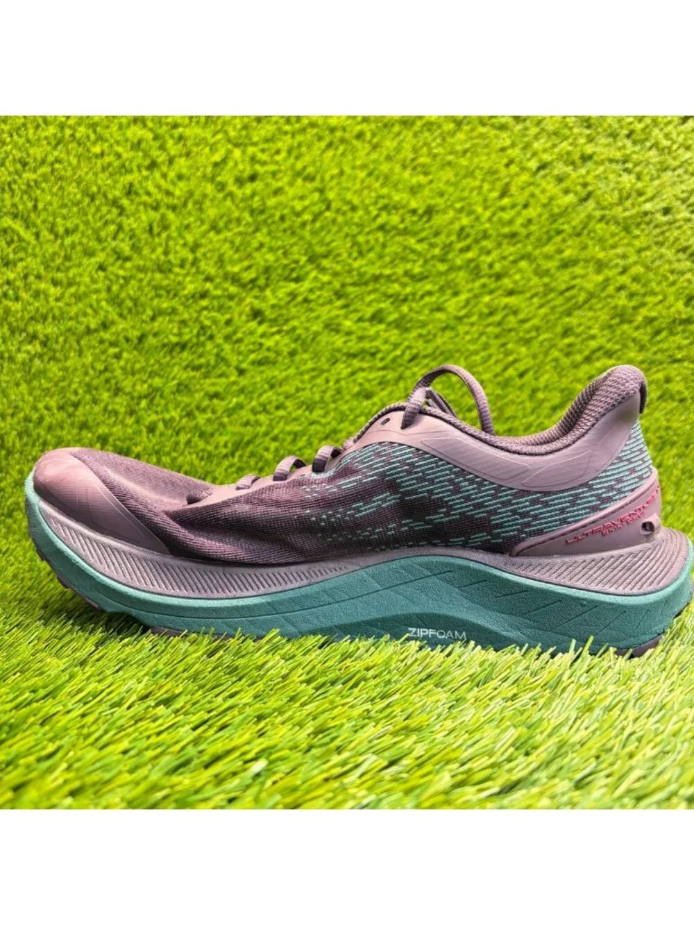 Topo Ultraventure 4 Womens Size 9 Purple Blue Athletic Running Shoes Sneakers